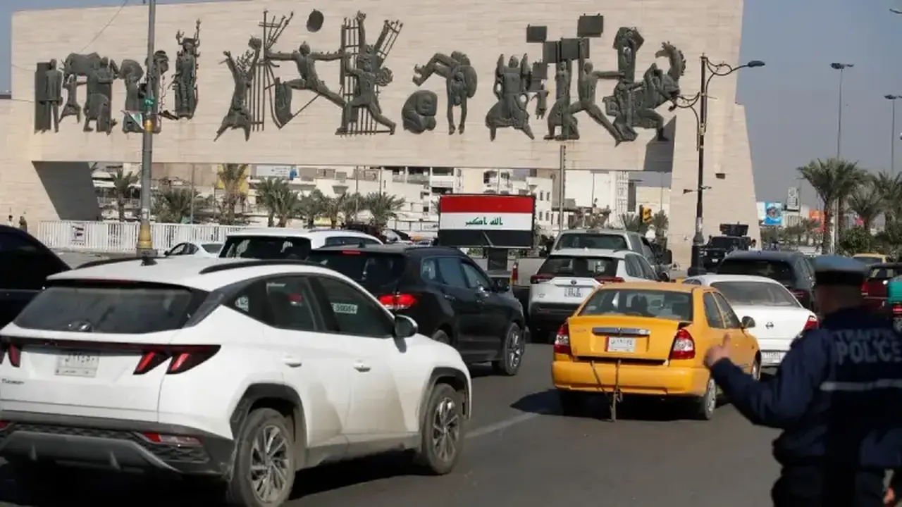 حالة من الحذر تسيطر على سعر الدولار في الأسواق الموازية بالعراق